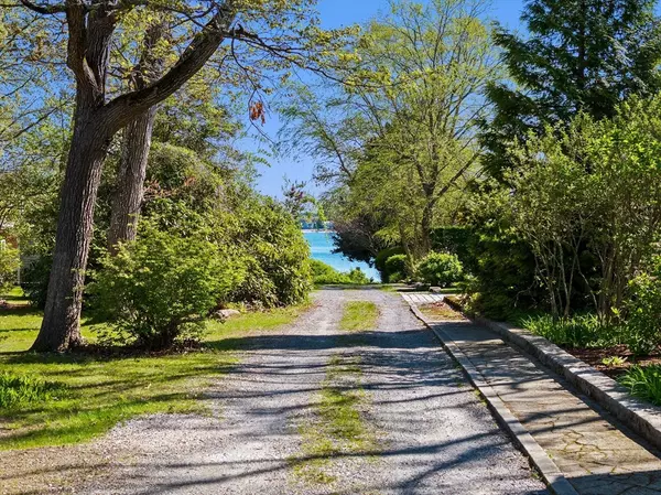 Marion, MA 02738,3 Converse Rd