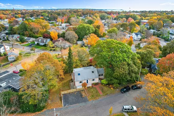 30 Amherst Rd, Marblehead, MA 01945