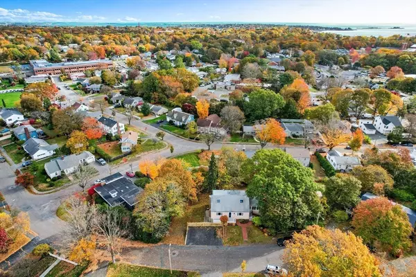 Marblehead, MA 01945,30 Amherst Rd