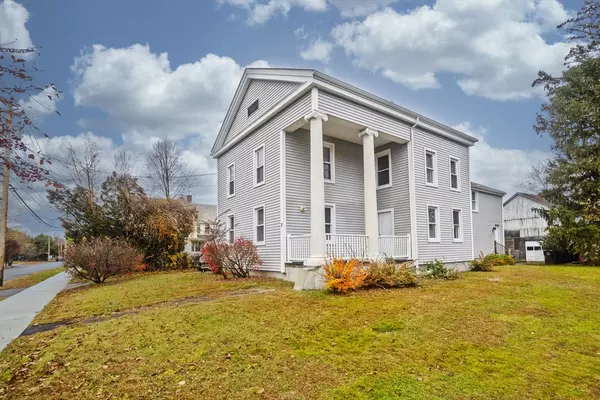 7 Shepard St, Westfield, MA 01085