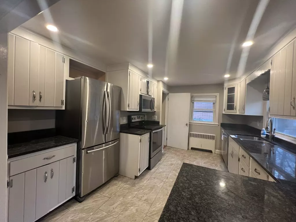 Rockland, MA 02370,100 North Avenue