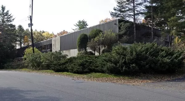 11 Brent Dr, Hudson, MA 01749