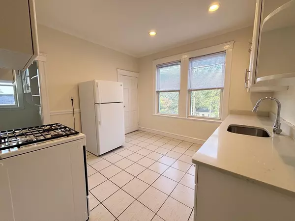 Boston, MA 02124,79 Ballou Ave #3