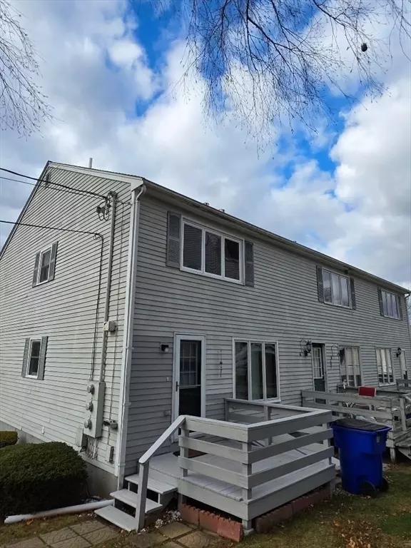 Fall River, MA 02720,120 Terri Marie Way #5-13