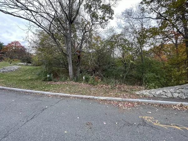 Saugus, MA 01906,12B Cheever Avenue