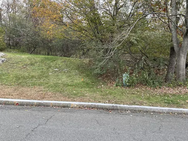 Saugus, MA 01906,12C Cheever Avenue