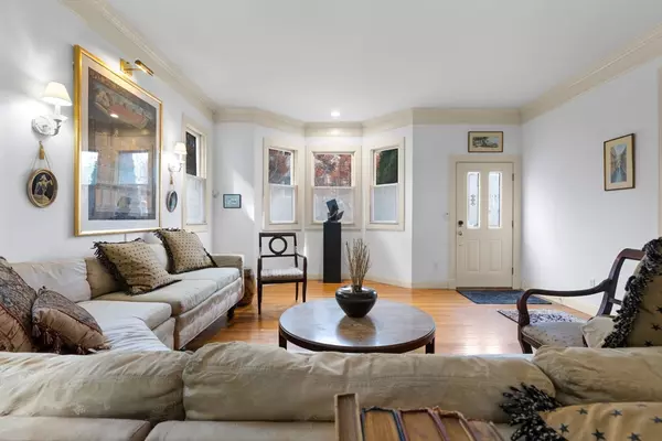 Somerville, MA 02144,70 Victoria St #70