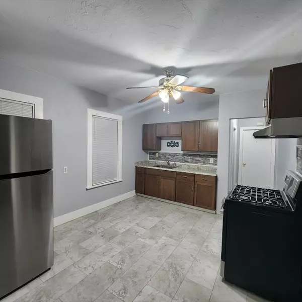 Malden, MA 02148,31 Laurel #2