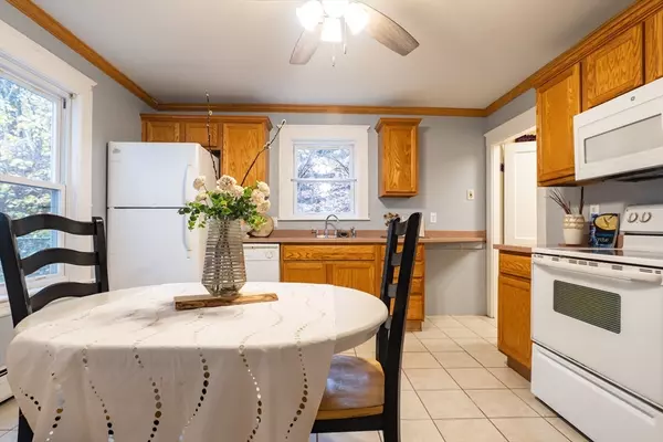 Fitchburg, MA 01420,60 Cliff St