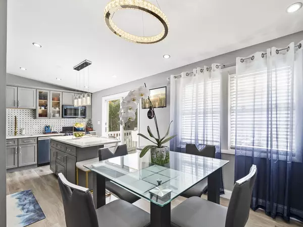 Fall River, MA 02721,871 Norman St