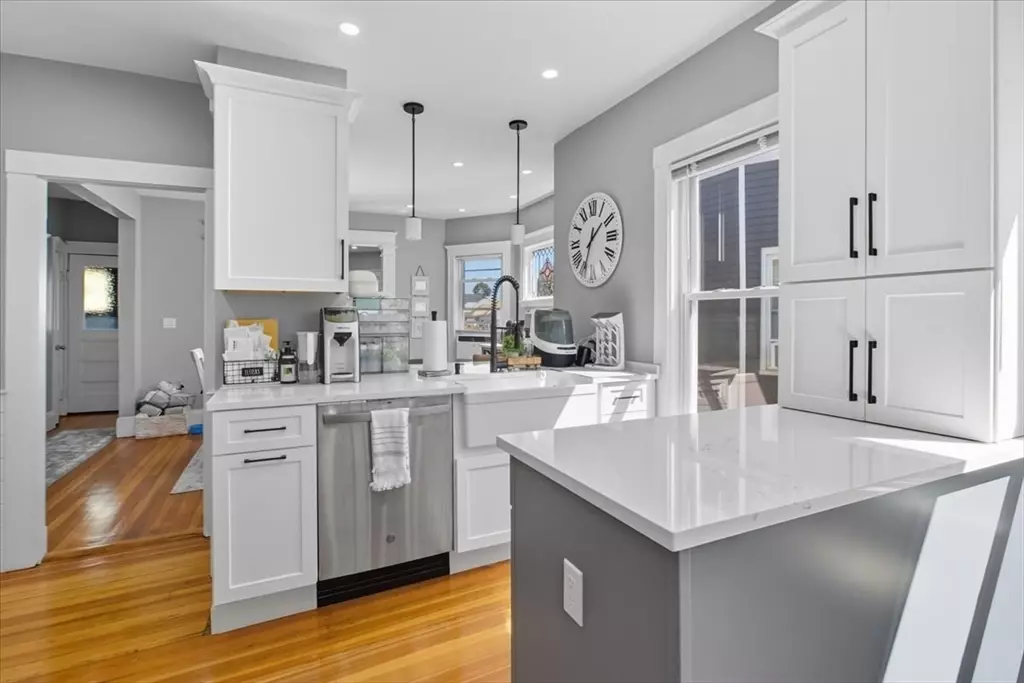 Boston, MA 02122,663 Adams Street #3