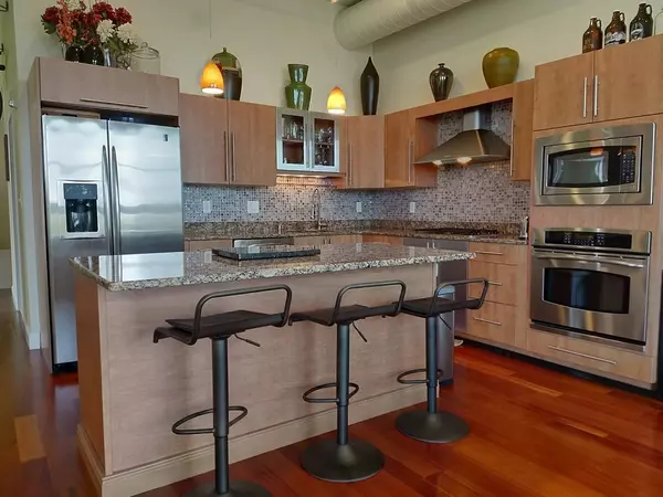 Revere, MA 02151,10 Ocean Ave #301