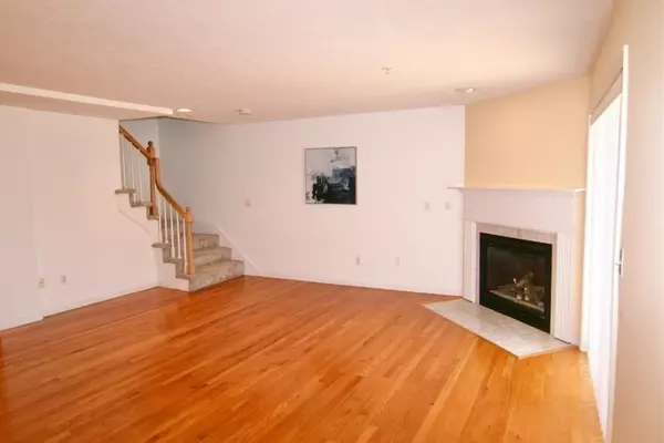 Winchester, MA 01890,7 Conant Road #67