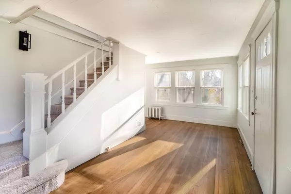 Ashland, MA 01721,72 Pond St