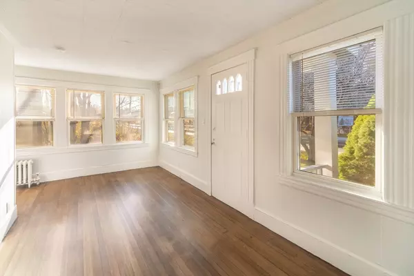 Ashland, MA 01721,72 Pond St