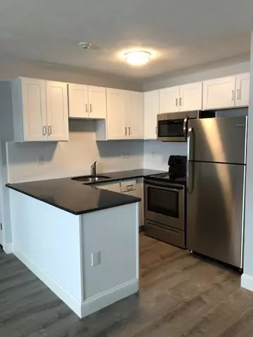 North Attleboro, MA 02760,212 Fisher #B-9