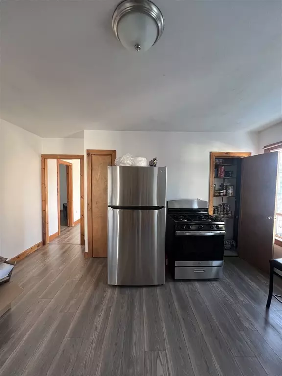 Southbridge, MA 01550,27 Chestnut St #2