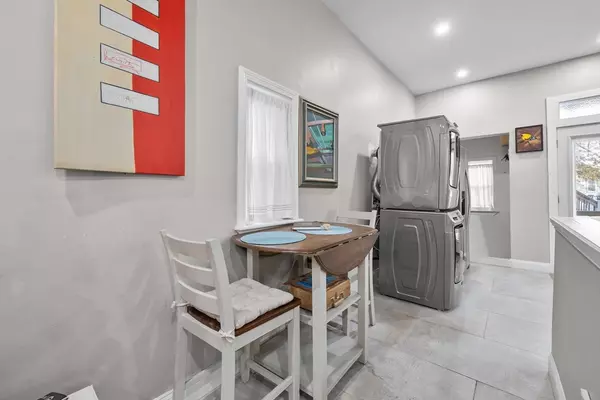 Boston, MA 02125,79 W Cottage St