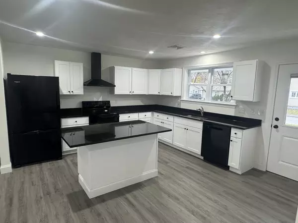 Dracut, MA 01826,109 Navy Yard Rd