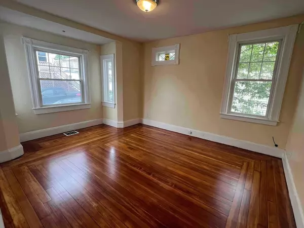 Revere, MA 02151,15 Avon St #1