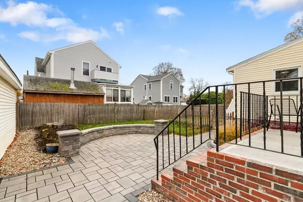 Danvers, MA 01923,5 Hampshire Street