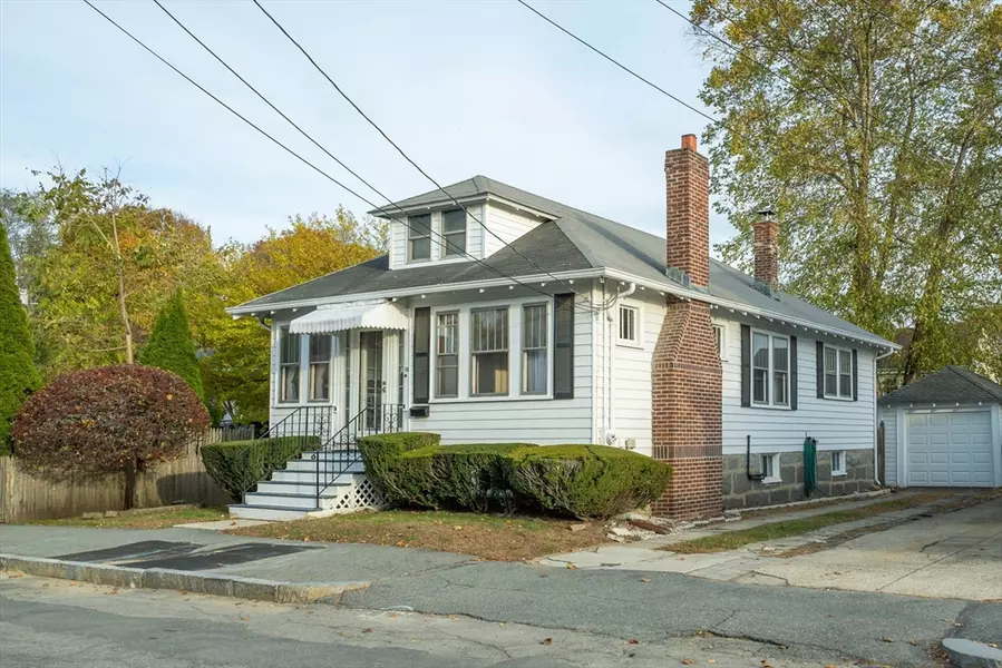 10 White St, Quincy, MA 02169