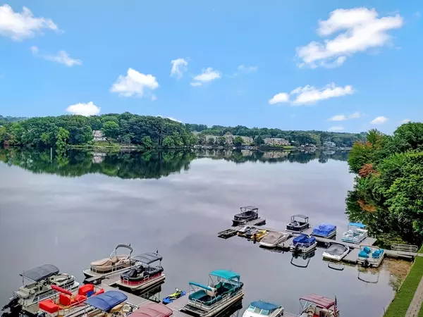 Worcester, MA 01604,65 Lake Ave #220