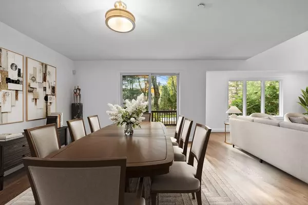 Wayland, MA 01778,606 Wisteria Way #606