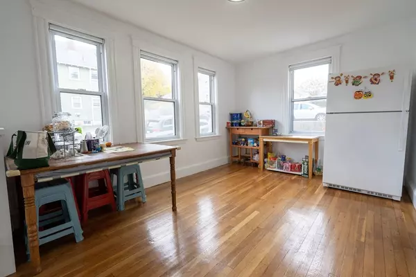 Boston, MA 02135,45 N Crescent Cir