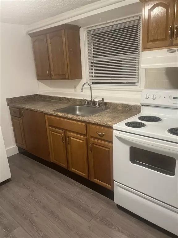 Boston, MA 02126,3 Gladeside Terrace #1