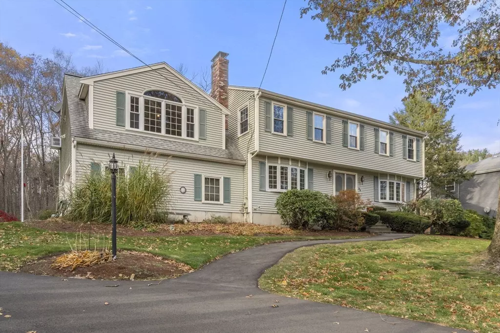 Milford, MA 01757,25 Briar Dr