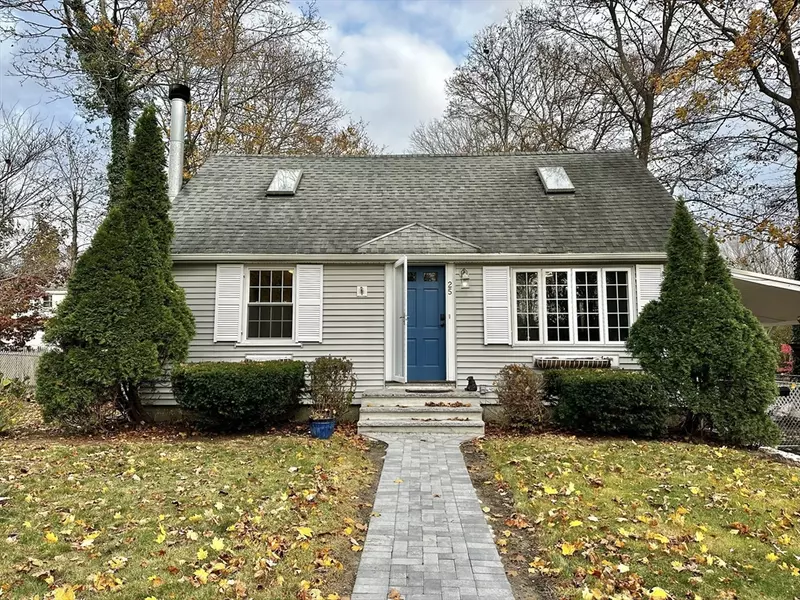 25 Warren Ave, Randolph, MA 02368