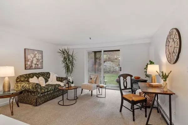 Dracut, MA 01826,57 Lantern Lane #3