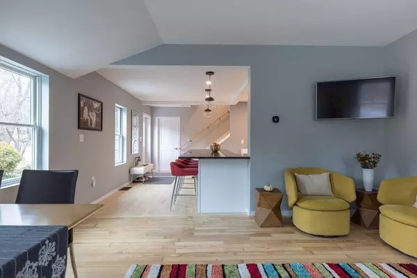 Ipswich, MA 01938,136 Topsfield