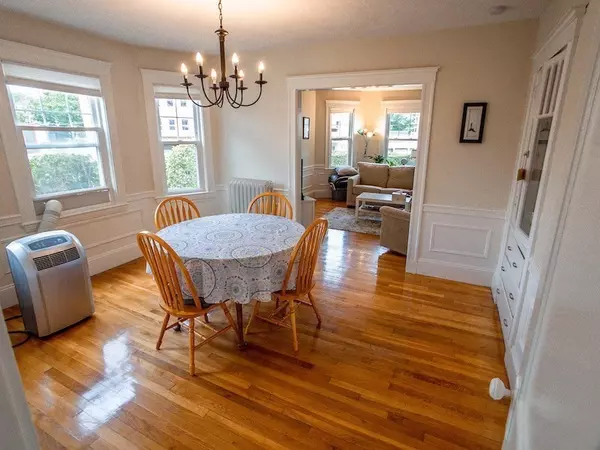 Boston, MA 02131,21 Bradwood Street #1