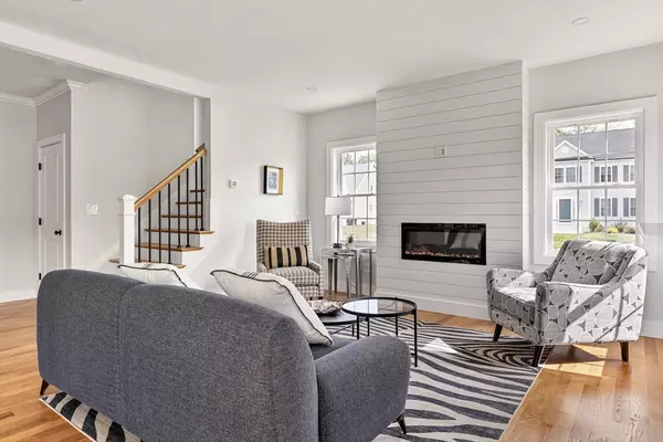 Millis, MA 02054,6 April Way