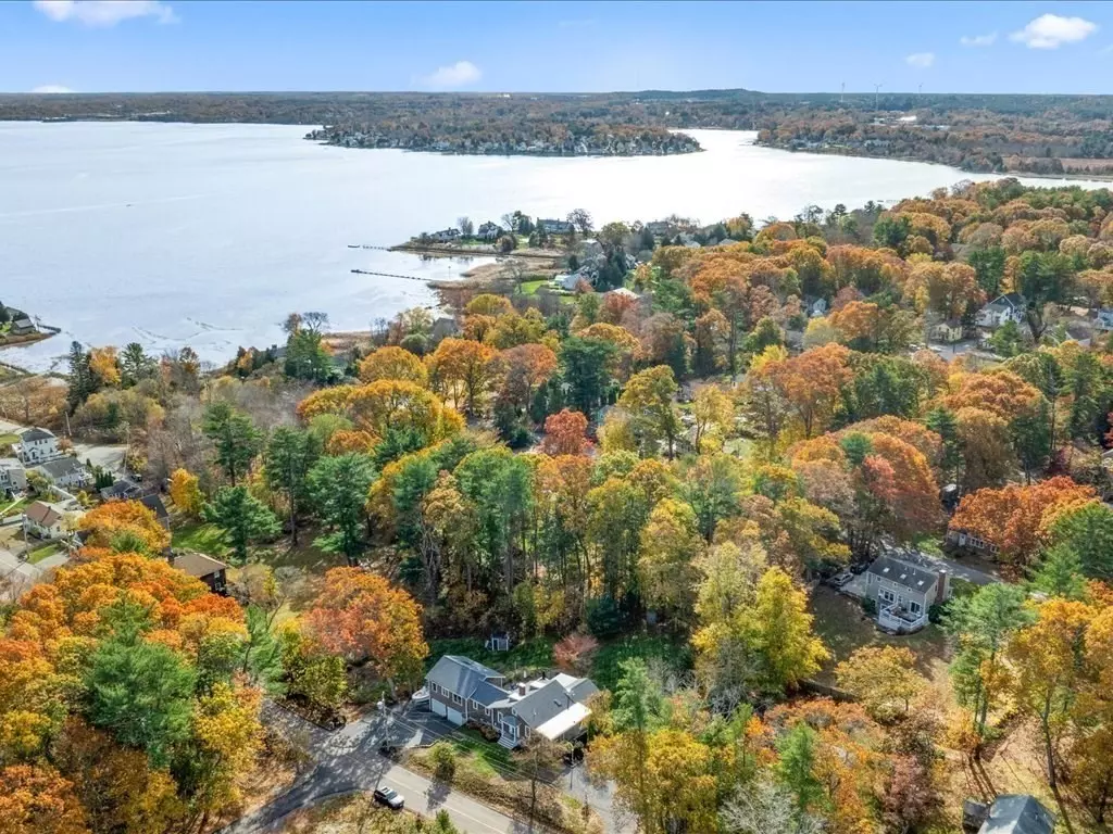 Duxbury, MA 02332,44 Soule Ave