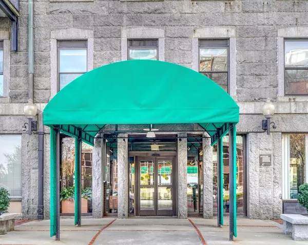 Boston, MA 02110,28-32 Atlantic Avenue #424