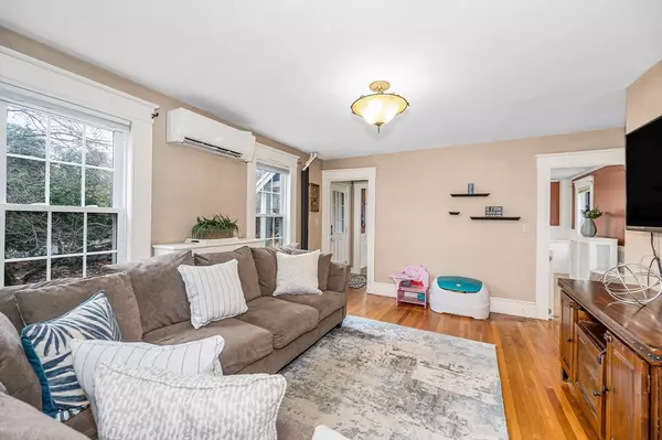 Reading, MA 01867,856 Main Street