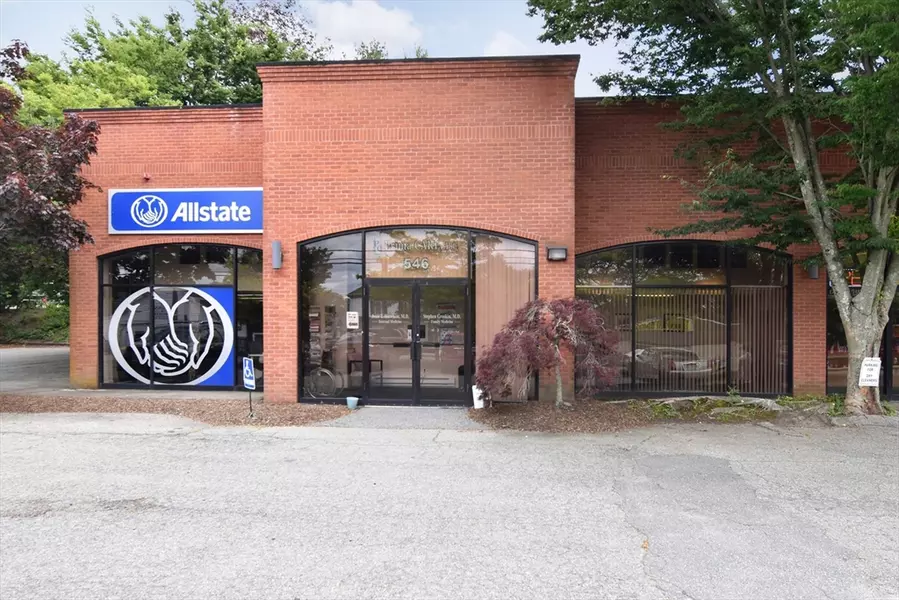 550 Main Rd, Tiverton, RI 02878