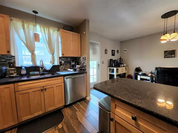 Palmer, MA 01069,3096 Main St #3096