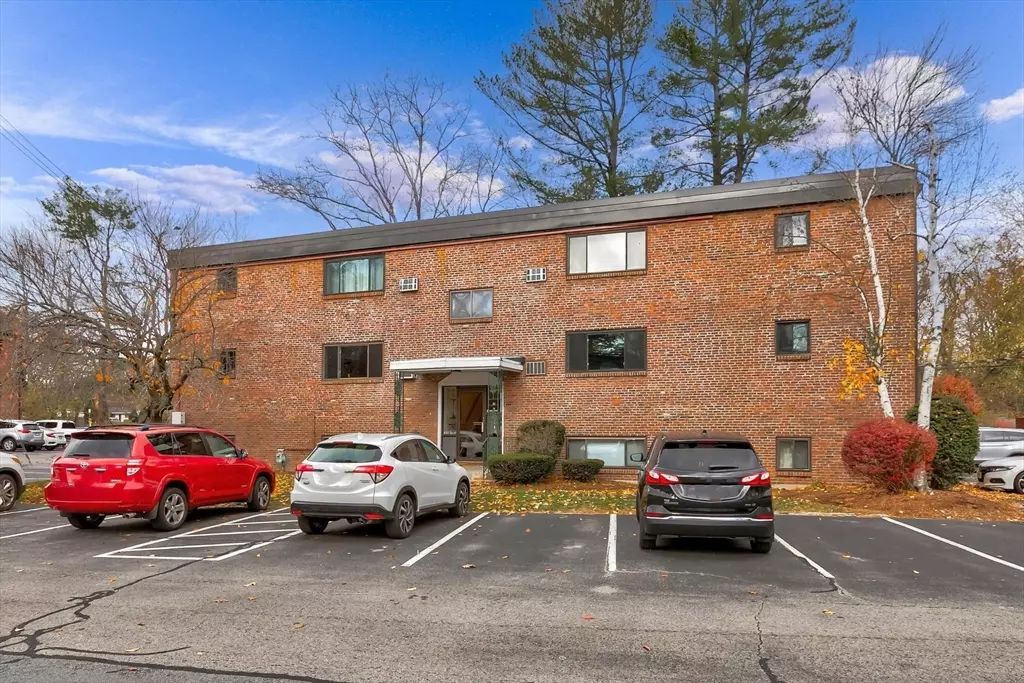 Framingham, MA 01701,81 Nicholas Rd #B