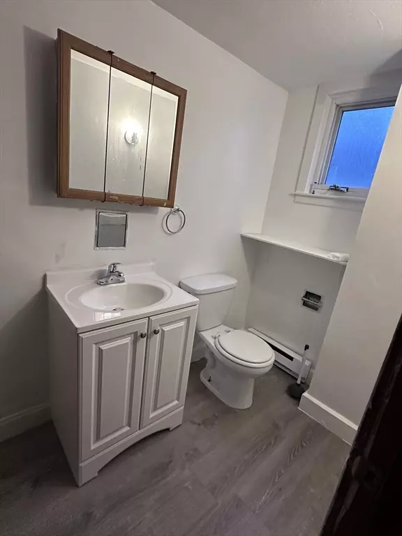 Springfield, MA 01107,13 Ringgold St