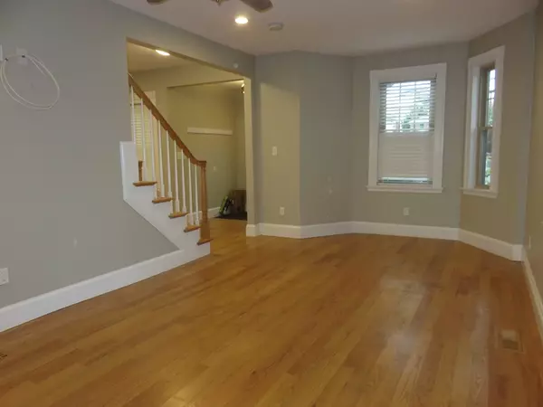 Waltham, MA 02453,192 Willow St. #192