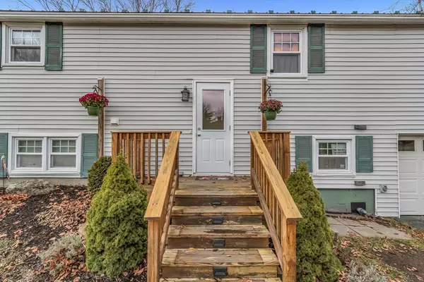 Warren, MA 01010,261 Little Rest Road