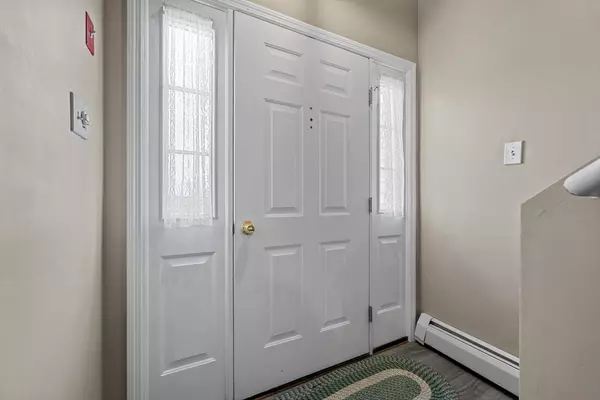 Spencer, MA 01562,6 Sullivan St