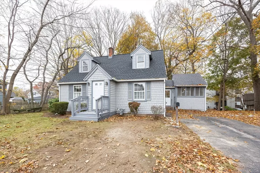43 Elizabeth St., Attleboro, MA 02703