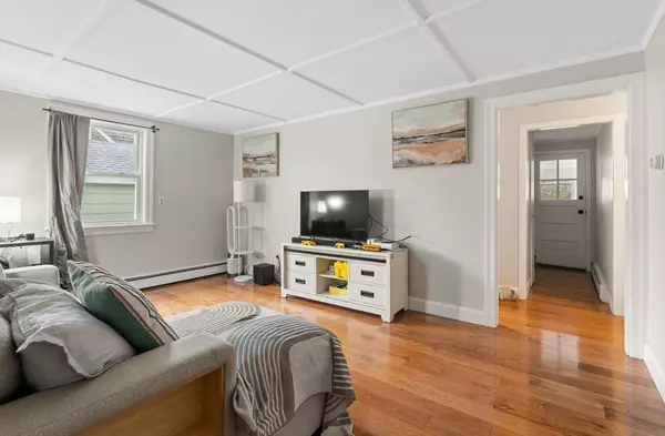 Beverly, MA 01915,19 Cedar St