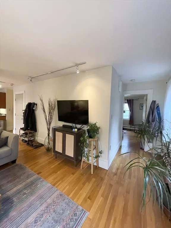 Boston, MA 02130,2 Hagar Street #2