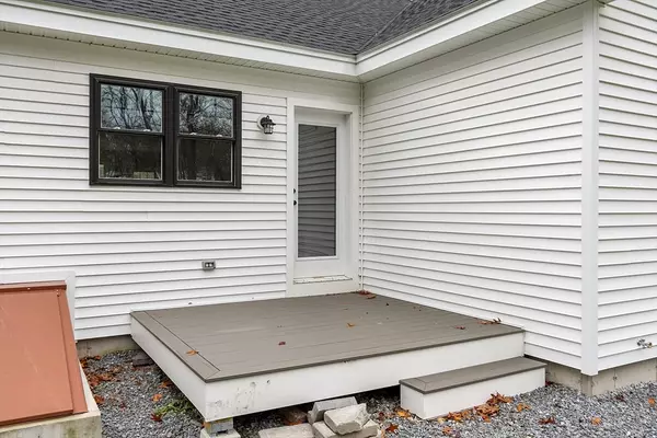 Lunenburg, MA 01462,18 Buttonwood Place #A